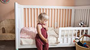 Use these tips to help with the transition. When Is It Safe To Put A Pillow In Your Toddler S Crib Or Bed