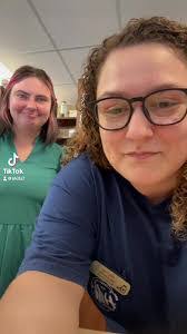 Robin Kintz's Instagram, Twitter & Facebook