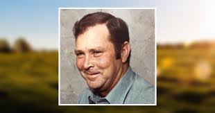 Dora Dorman's Instagram, Twitter & Facebook