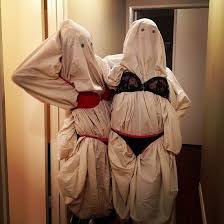 68 Fabulously Funny Halloween Costumes For Women Funny Halloween Costumes Halloween Funny Halloween Costumes Women