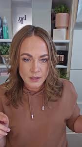 🚨LIVE NOW🚨 Christina Watts styling with Le Tridente for gorgeous waves!