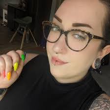 Abigail Wolford's Instagram, Twitter & Facebook