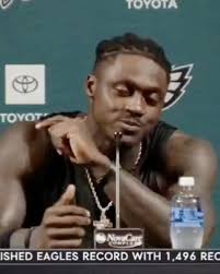 Mercedes Benz stadiums' new robot guard dog “Benzie” will monitor 11 acres  around the stadium- sending back real-time video while running in 30-minute  shifts 👀 (via mbstadium/x h/t fos/X)