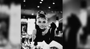 Photos belong to the #audreyhepburn estate™ | tumblr, fb, youtube & snapchat: Audrey Hepburn Ihre 6 Besten Zitate