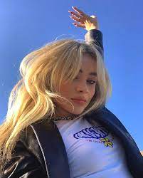 A fringe is a thing to puzzle over. Curtain Bangs 2021 Hairstyle Trends Ecemella