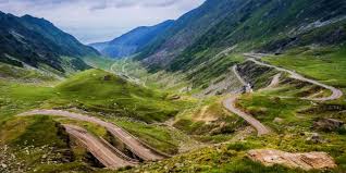 Când rezervi cu un cont, ai posibilitatea de a urmări starea plății, confirmarea locului și ai posibilitatea să evaluezi turul după sfârșitul lui. Traseu Transalpina Si Transfagarasan Sfatul Liniadestart Ro