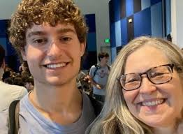 August/September Kol Tikvah by Temple Beth Tikvah