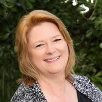 10+ "Dana Bynum" profiles