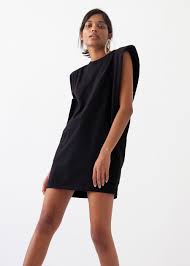 Tina Padded Shoulder Muscle Dress Black In 2020 Tee Dress Outfit Street Style Dress Muscle Tee Dress