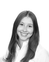 2024 Debutante Spotlight ✨Anna Elizabeth Plauche is a graduate of St  Joseph's Academy and attends The University of Alabama in Tuscaloosa,  Alabama. She is the daughter of Mimi Flowers Plauche and Jeffery