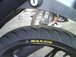 Sebagai objek yang memang dicipta untuk bergerak, kereta terdedah kepada masalah haus dan. Fun Fact Kenapa Tayar Mesti Berwarna Hitam Tapi Bukan Merah Atau Biru Ebidmotor Com