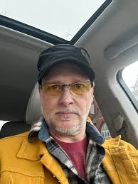 New to Nashville, looking to meet fellow artists