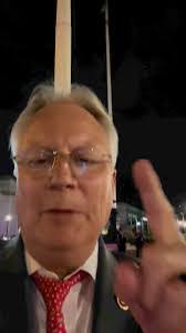 Robin Dorsett's Instagram, Twitter & Facebook