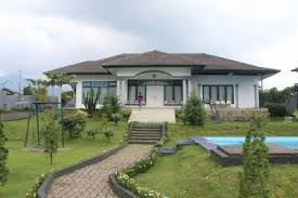 The bali house puncak is the right and the most recommended villa for you and your family. Sewa Villa Di Puncak Bogor Villa Cisarua Outdoor Decor