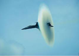 Cu toate acestea, viteza sunetului variază de la substanță la. Imagini Incredibile A Fost SpartÄƒ Bariera Viteza Sunetului A Fost DepÄƒsitÄƒ