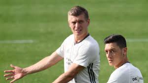 Mit politik habe das nichts zu tun gehabt. Toni Kroos On The Resignation Of Mesut Ozil High Percentage Of Nonsense