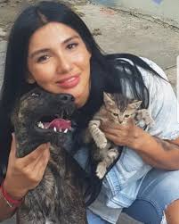 Todo el mes tendremos vacunas gratis agenda tu cita y celebra el DIA  MUNDIAL DEL PERRO regalándole salud a tu MEJOR AMIGO❤🐾