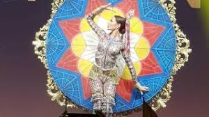 Catriona gray was a stellar vision of the philippines' colorful heritage as she took the miss universe stage monday night during the pageant's national costume competition. Philippines Catriona Gray National Costume Miss Universe 2018 Youtube
