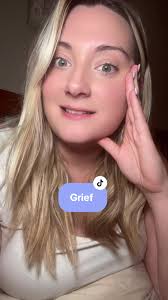 If only she was still just a phone call away #fyp #fypシ゚viral #grief  #storytime #viral #mom #parentloss