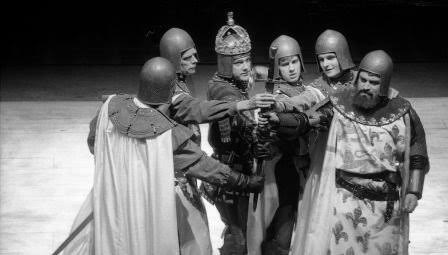 Summary of Henry V | Shakespeare Birthplace Trust