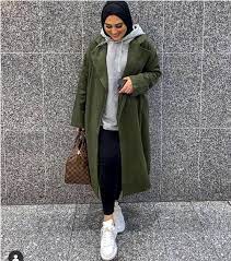 Cute Cozy Winter Hijab Style Just Trendy Girls In 2021 Hijabi Fashion Casual Hijabi Outfits Casual Hijab Style Casual