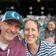 Paved track recommendations near Queen Anne?