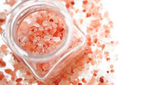 How To Make A Himalayan Salt Bath In 5 Easy Steps Purewow