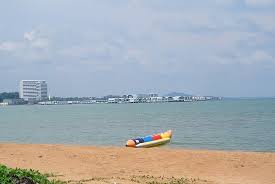 Port dickson ialah sebuah bandar pantai peranginan yang terkenal terletak di daerah port dickson, negeri sembilan. View From Blue Lagoon Beach Picture Of Lexis Hibiscus Port Dickson Pasir Panjang Tripadvisor