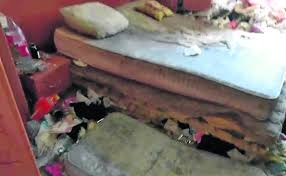 Alquiler pisos palencia de 4 habitaciones o más. Retiran 4 200 Kilos De Basura Del Piso De Palencia En El Que Murio Un Hombre Con Sindrome De Diogenes El Norte De Castilla