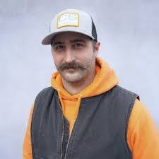 Aaron Demoisy's Instagram, Twitter & Facebook