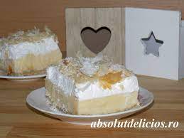 Mai departe va invit sa vedeti reteta video pas cu pas. Absolut Delicios Cremsnit Cu Crema De Vanilie Si Frisca Reteta Video
