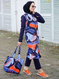Enjoy breathable swimsuits that absorb moisture so you can stay cool and dry. Burkini Islamic Covered Swimsuit Models Modanisa Com