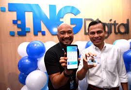 Touch 'n go ialah kad pintar tanpa sentuh dan sistem pembayaran elektronik berasakan kad pintar tanpa sentuh yang pertama dan perintis kepada pengenalan kad kredit visa wave dan mastercard paypass di malaysia. Revamped Touch N Go App Lets You Check Card Balance The Star