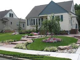 Front Yard Landscape Designs With Before And After Pictures Front Yard Design Front Yard Walkway Front Yard Landscaping Design
