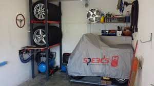 Reifenregal Platzsparende Lagerung Der Sommer Bzw Winterrader Ordnung In Der Garage Bauanleitung Platzsparende Lagerung Platz Sparen Aufbewahrung Garage