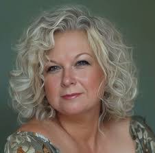 Enid Kadish's Instagram, Twitter & Facebook