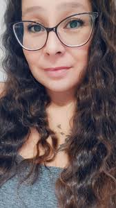 Name: Kay-Melissa Age: 32 Location: England Favourite Colour: Purple Pets:  lost my fur angel dog Milly last year 💖 Do you drink?:No not anymore. Do  you smoke?: No. Video call?: Sorry but