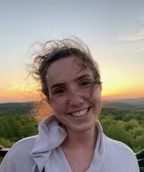 Clara Hahn's Instagram, Twitter & Facebook