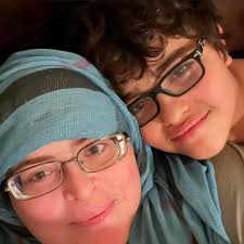 A show about nothing. Now in LEGO bricks! 🤩 📸 ballou34 and _me2_ from  Stuck In Plastic