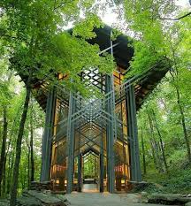 Pin By Jana Digrande On Pretty Things Thorncrown Chapel Chapel In The Woods Beautiful Buildings