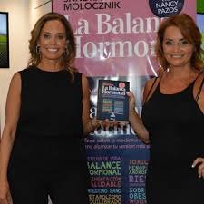 Si bien asegura que sus hijas están muy conformes con su desempeño en las hornallas, la periodista confesó qué es lo único que las adolescentes, de 17 y 19 años, le pidieron: Nancy Pazos Conto Como Es El Tratamiento Con El Que Bajo 25 Kilos