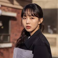 요즘 핫한 온라인 게임강호에서 매너있는 플레이로 수많은 여성 팬을 거느리게 된 'id 자룡장군' 하지만 그는 사실 꽃 청춘 21살 여대생, 조운하! Ox Kt Hajaczrm