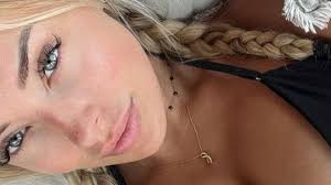 Destapa lo que gana la influencer Corinna Kopf en OnlyFans y las cifras  son estratosféricas