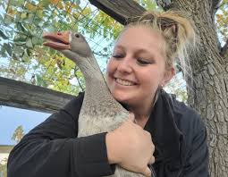 Dr. NICOLE ARCY 😍🥰#Drpol #drnicolearcy #vetlife #veterinary #petsloveres