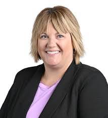 Nancy Estep's Instagram, Twitter & Facebook