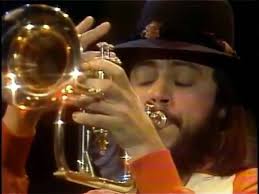 Chuck Mangione Feels So Good Live 720p 4 3 Hd One Of My Favorite Songs From The Eighties When I Was Younger Chuck Mangione Music Memories Jazz Music