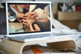 How To Make A Laptop Riser For Watching Movies And Tv In Bed Father S Day Diy Diy Father S Day Gifts New Movies To Watch