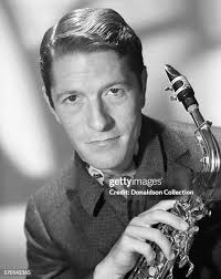 Allen Eager's Instagram, Twitter & Facebook