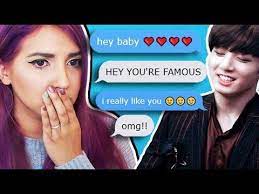 Talking To K Pop Stars Creepy Text Message App Mydol Creepy Texts Messages Creepy Text Messaging App