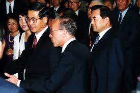Postuló al senado con su nacionalidad japonesa mientras estaba prófugo en chile en medio de un. De Cuenta A Cuenta Idl Reporteros